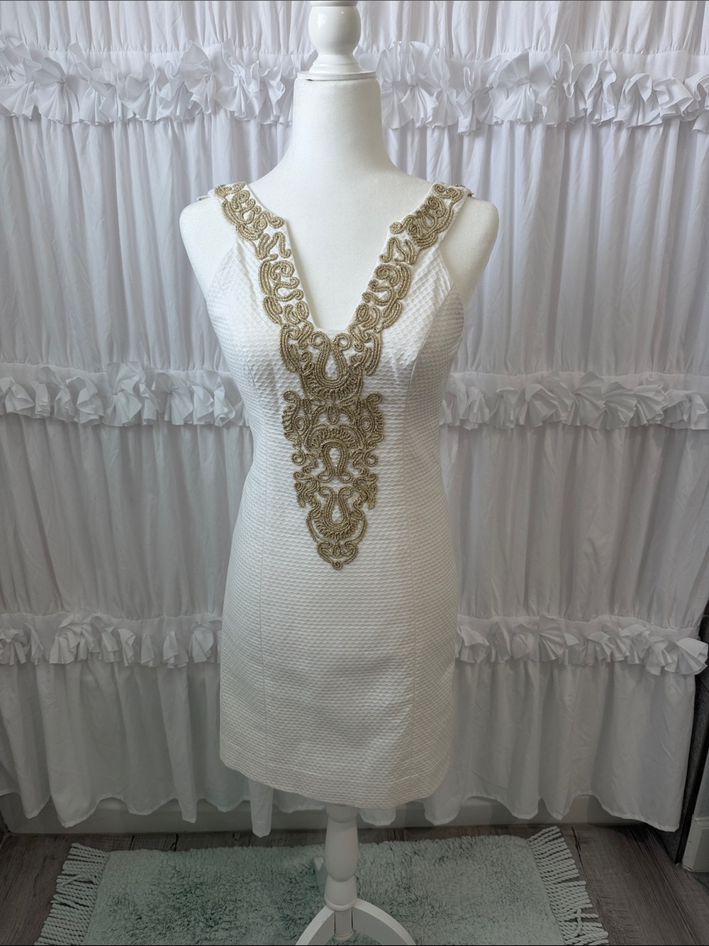 Lilly Pulitzer White Sleeveless V-Neck Dress with Gold Embellishment